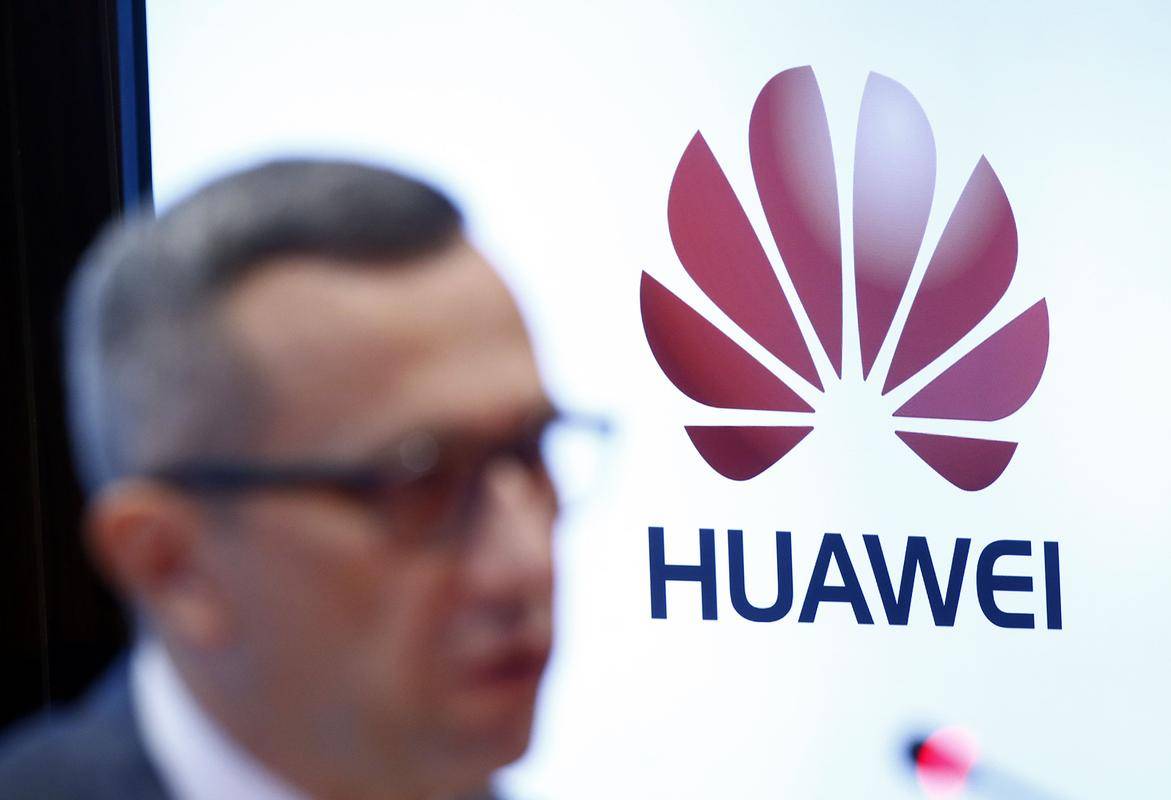 Ameriška retorika daje občutek, da je vse skupaj usmerjeno proti Huaweiu, so prepričani v podjetju. Foto: BoBo