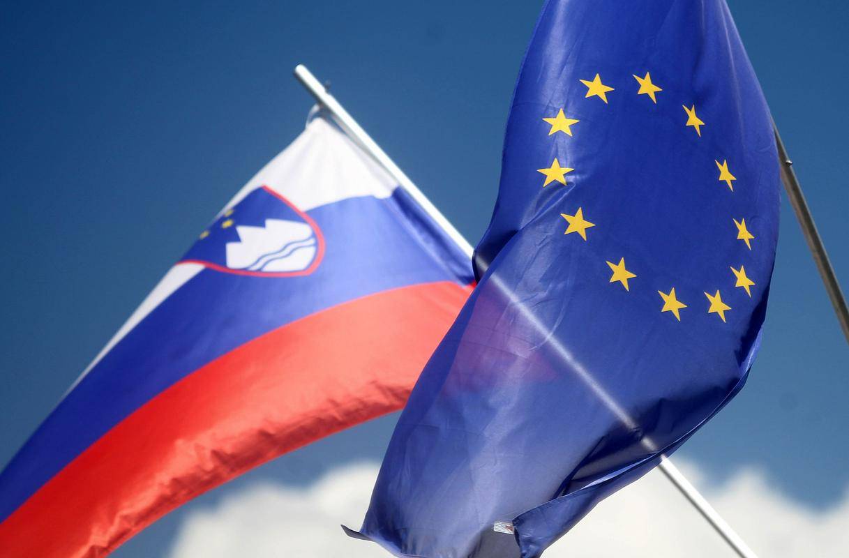Evroposlanci so sprejeli resolucijo o vladavini prava v Sloveniji, saj so zaskrbljeni zaradi trenutnega stanja. Foto: Srdjan Živulović/BoBo
