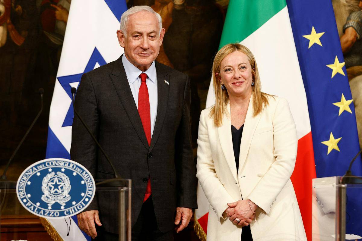 Netanjahu je dejal, da je še veliko prostora za krepitev sodelovanja med Izraelom in Italijo. Foto: Reuters