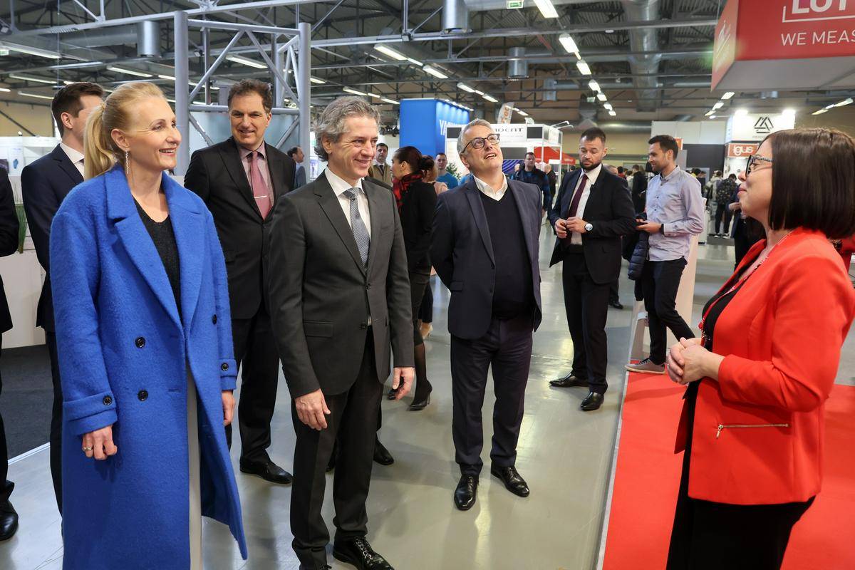 Premier Golob je slavnostno odprl celjski industrijski sejem. Foto: BoBo/Edi Einspiller