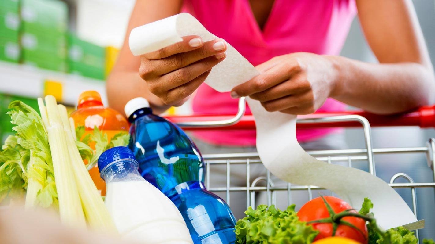 Vlada si želi s tem ukrepom omejiti naraščanje cen hrane. Foto: Shutterstock