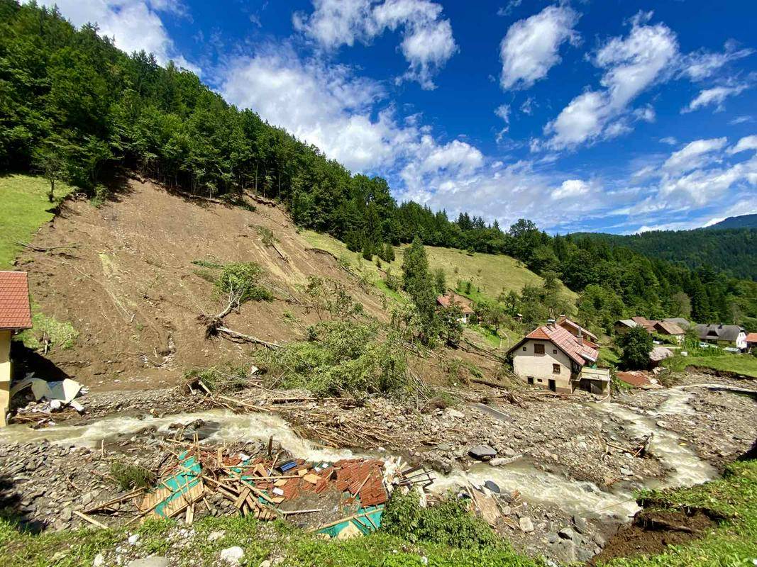 Ljubno ob Savinji je eno bolj prizadetih območij. Foto: Slovenska vojska