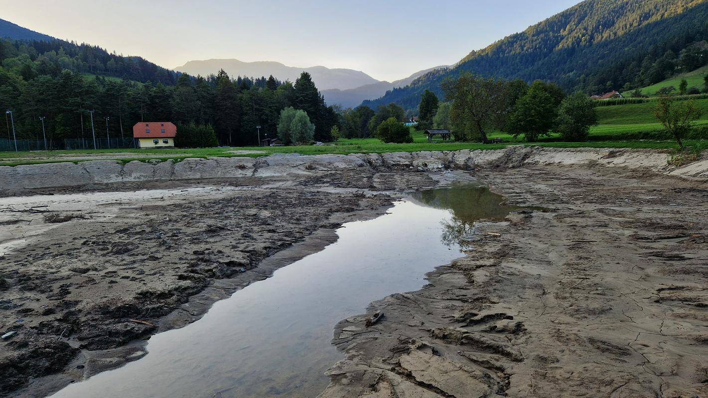 Avgustovske poplave so zaznamovale tudi finančni položaj Slovenije. Foto: MMC RTV SLO/Ksenja Tratnik