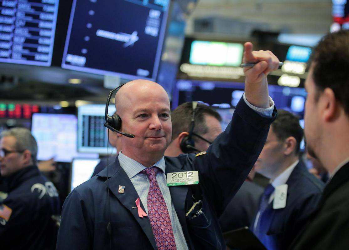 Delniška indeksa Dow Jones in S & P 500 sta se v torek zvišala za okrog pol odstotka, pri čemer je S & P prvič presegel vrednost 5500 točk. Letos je pridobil že zavidljivih 16 odstotkov. Foto: Reuters